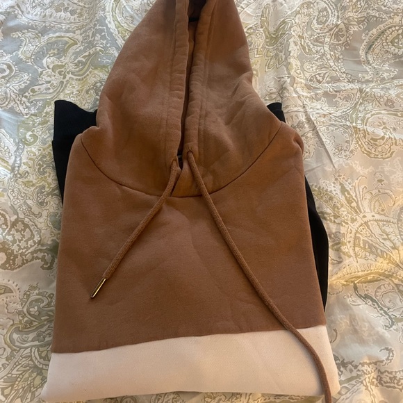 🖤Color block hoodie 🟤 - Picture 3 of 3